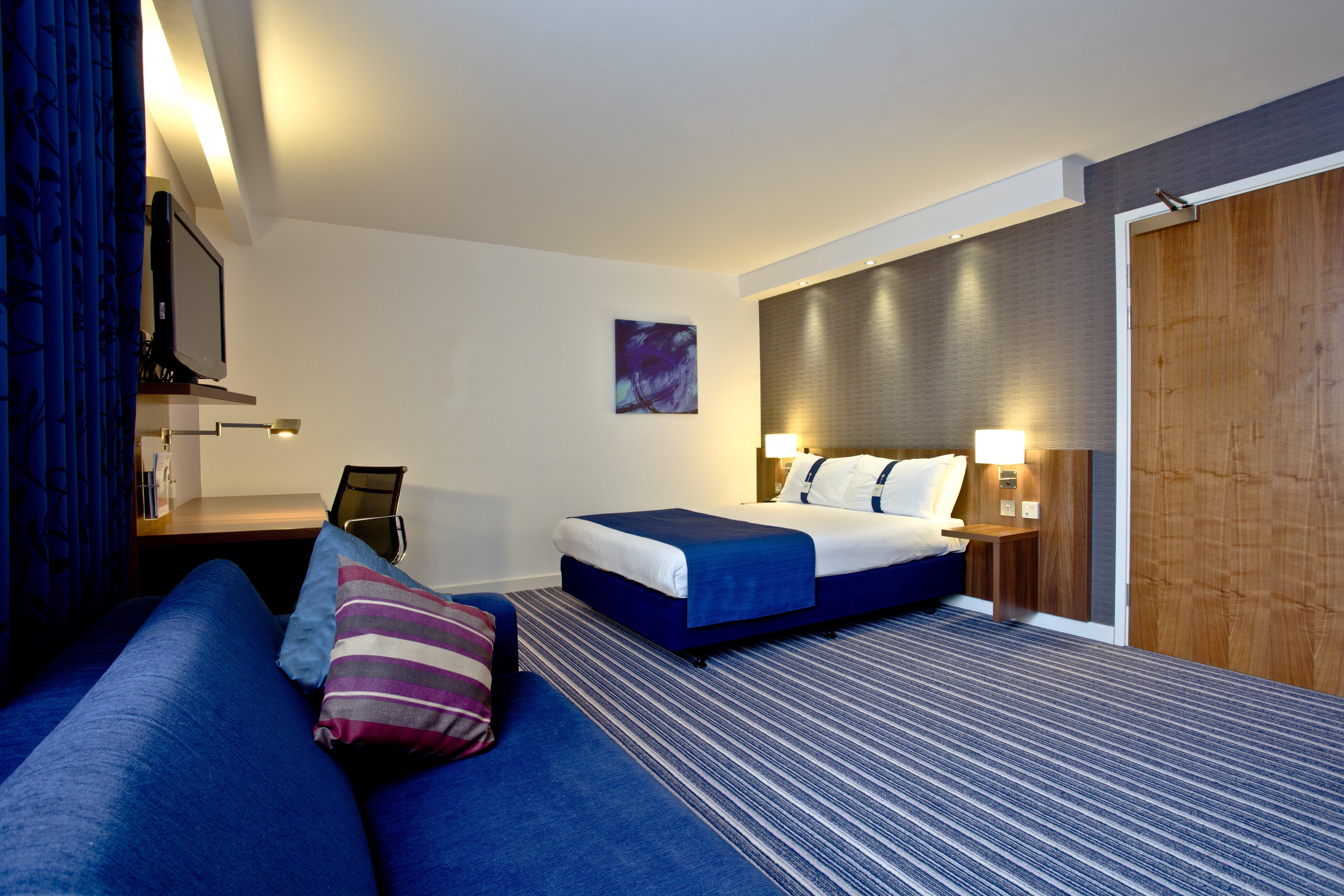 Holiday Inn Express Birmingham South A45, An Ihg Hotel Exteriör bild