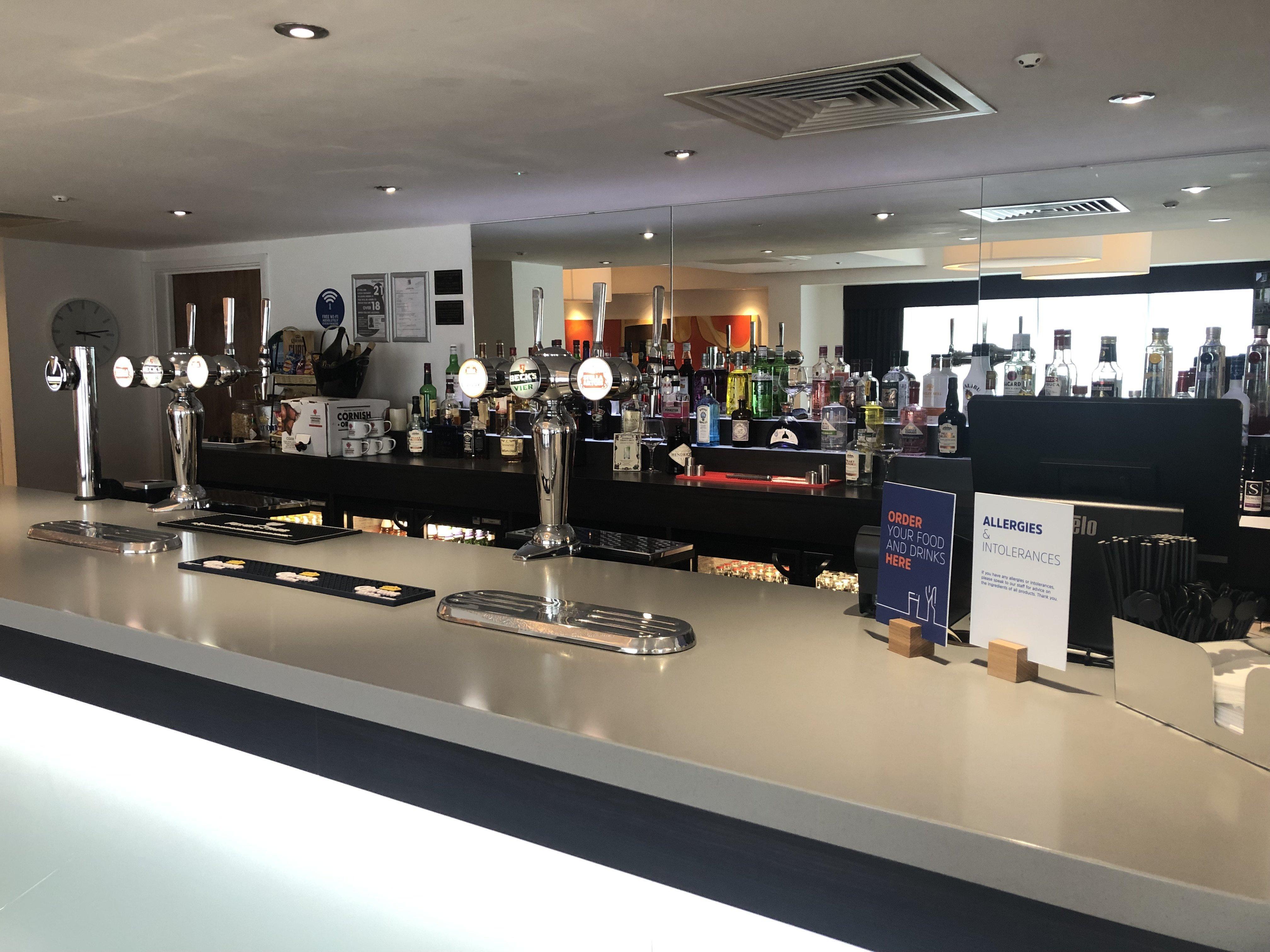 Holiday Inn Express Birmingham South A45, An Ihg Hotel Exteriör bild