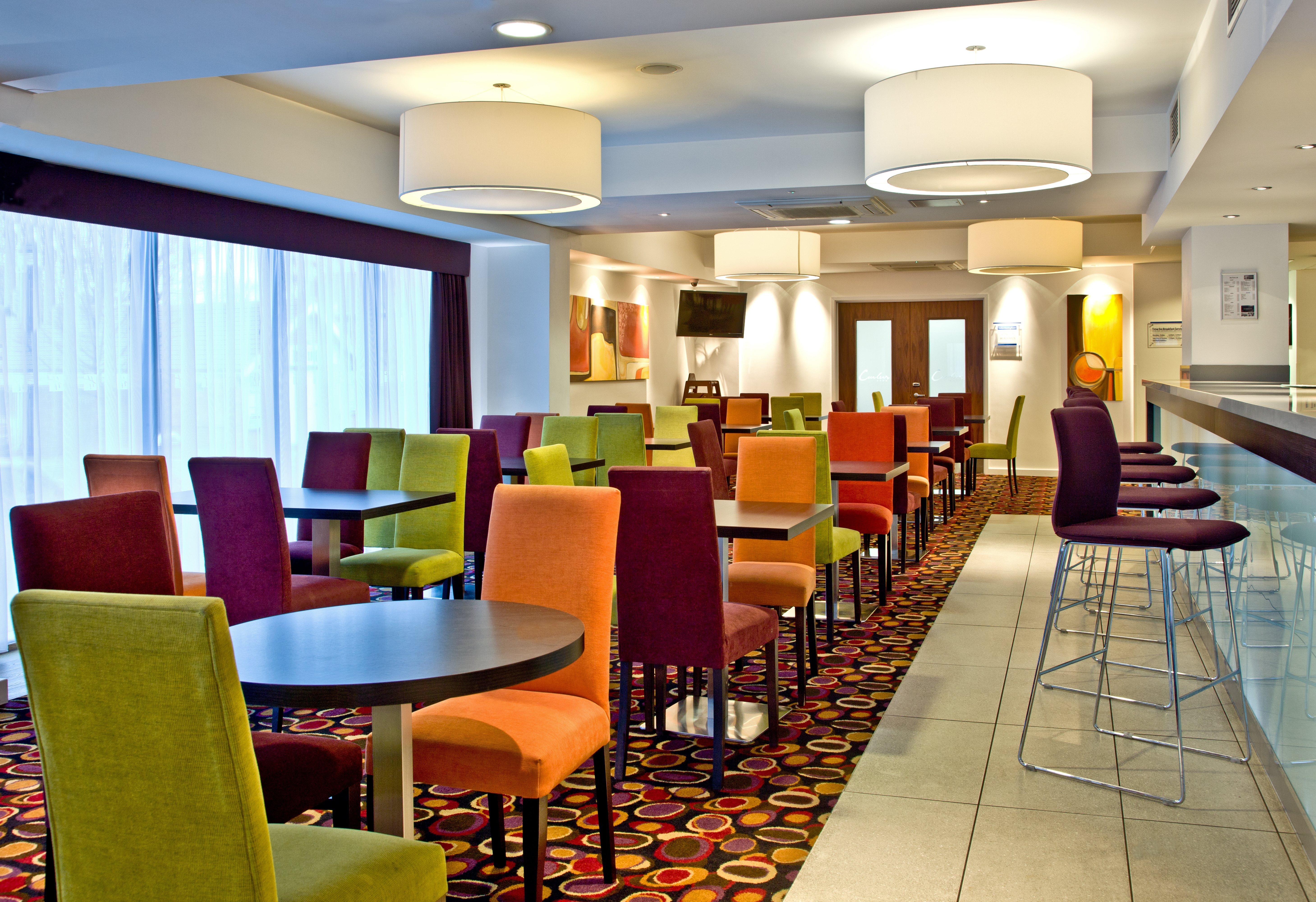 Holiday Inn Express Birmingham South A45, An Ihg Hotel Exteriör bild