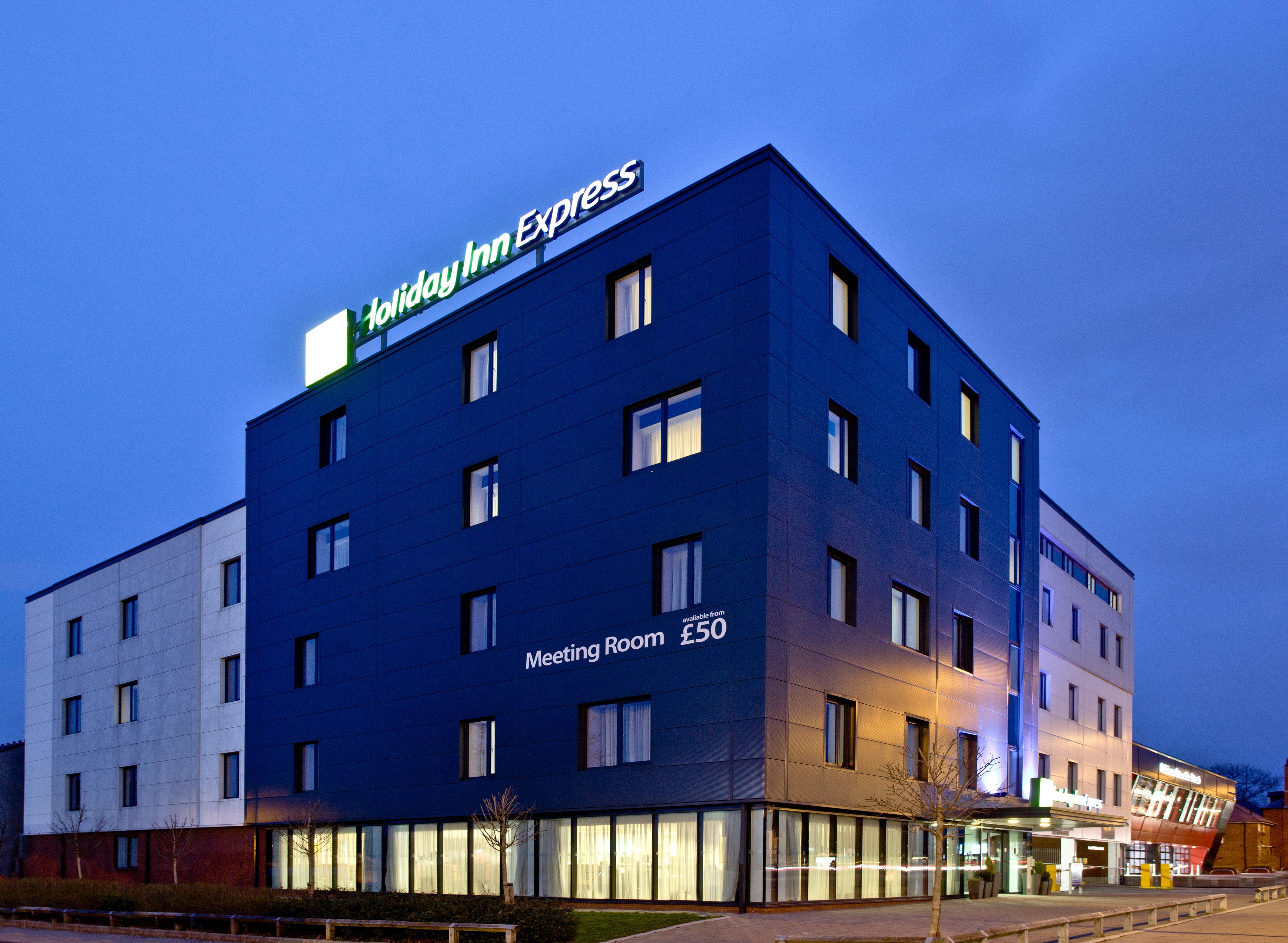 Holiday Inn Express Birmingham South A45, An Ihg Hotel Exteriör bild