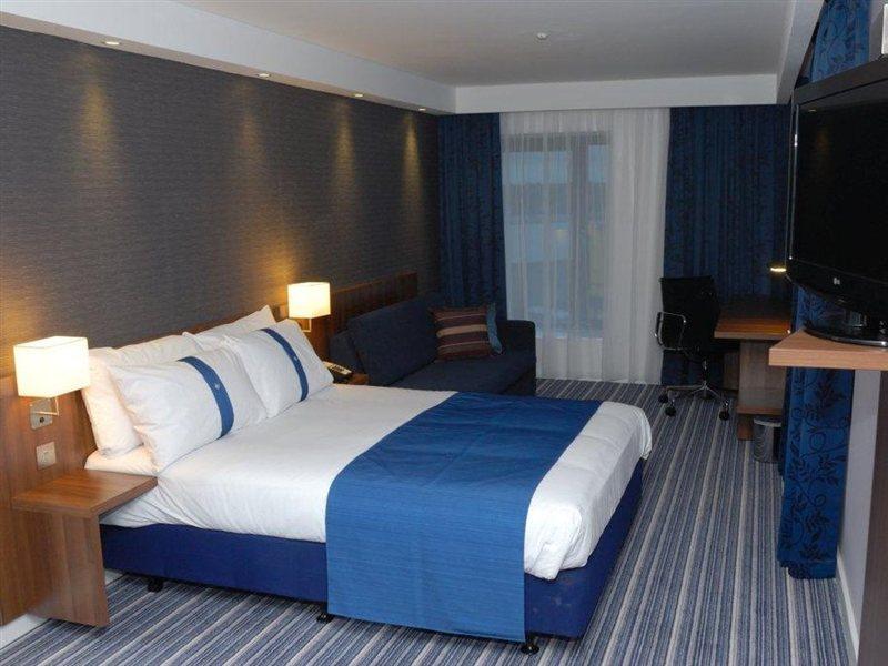 Holiday Inn Express Birmingham South A45, An Ihg Hotel Exteriör bild
