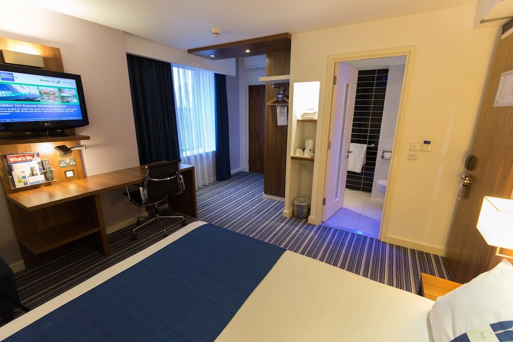 Holiday Inn Express Birmingham South A45, An Ihg Hotel Exteriör bild