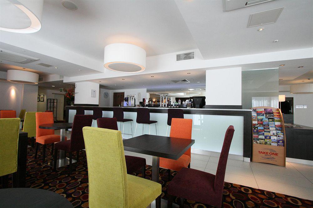 Holiday Inn Express Birmingham South A45, An Ihg Hotel Restaurang bild